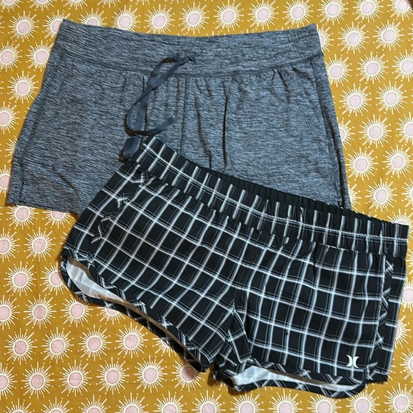 2 Pairs of Athletic Shorts Size X-Large - Picture 1 of 10